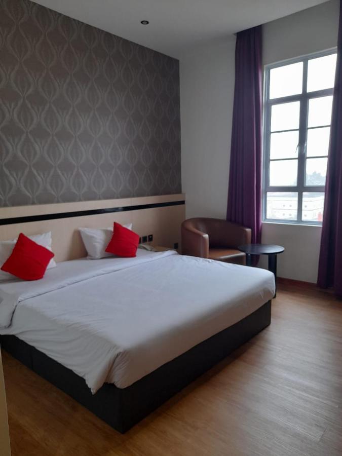 Blitz Hotel Batam Centre Luaran gambar