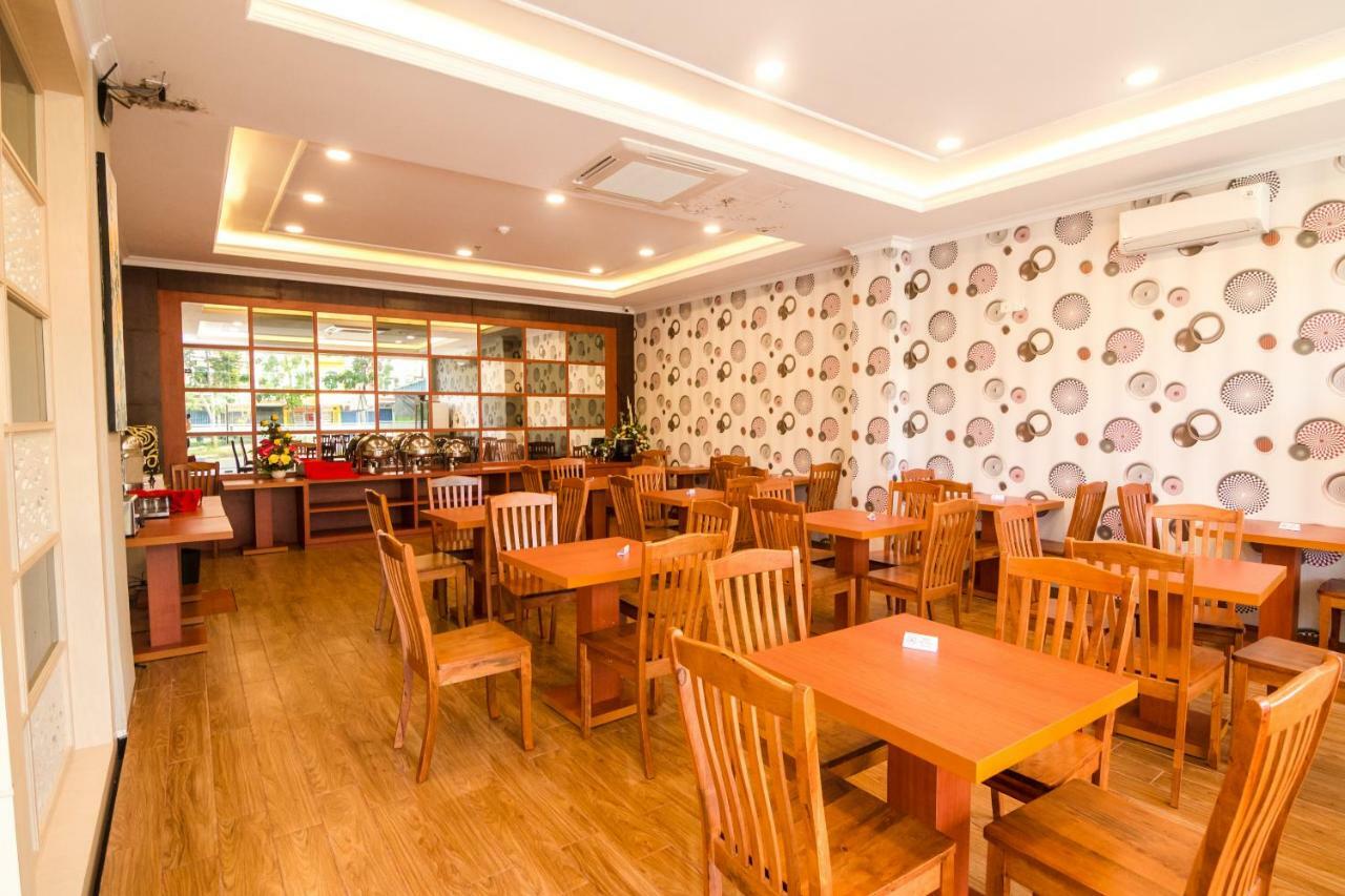 Blitz Hotel Batam Centre Luaran gambar